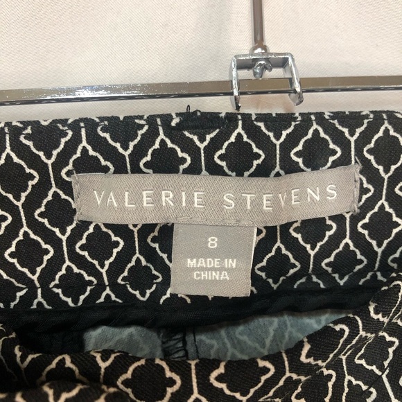 Valerie Stevens Cropped Pant Stretchy Mid Rise - Picture 7 of 9